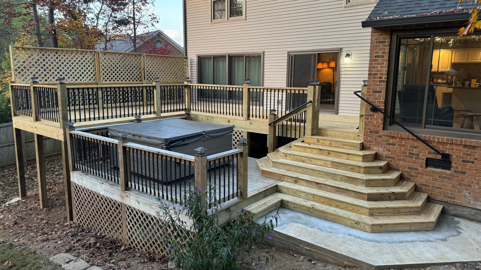 Custom deck project in Maryville, TN by Volunteer Decks